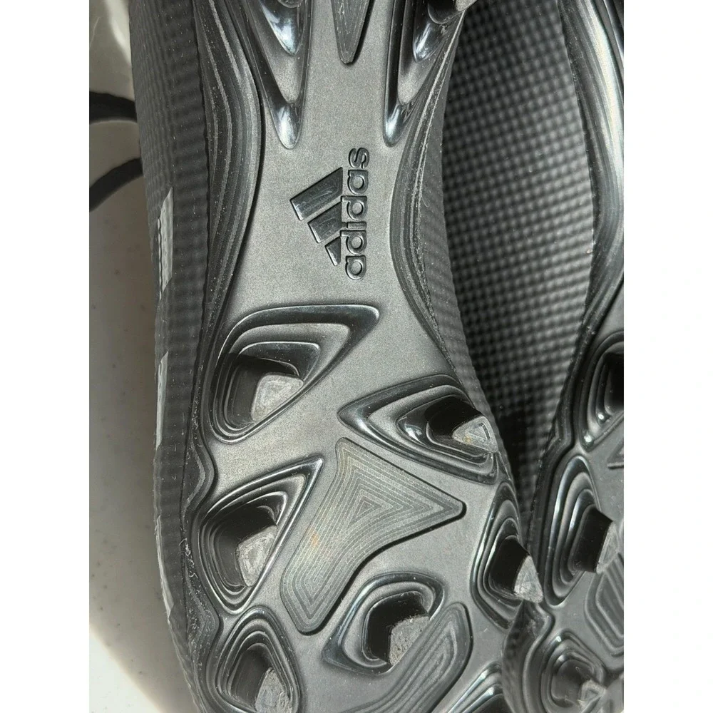 Adidas Predator 20.4 FxG US Men's Size 8 Black on Black Soccer Cleats